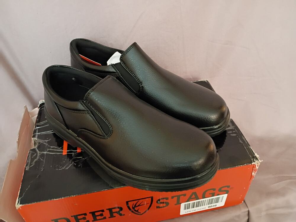 Deer Stags Valdez 8 Black - Valdez